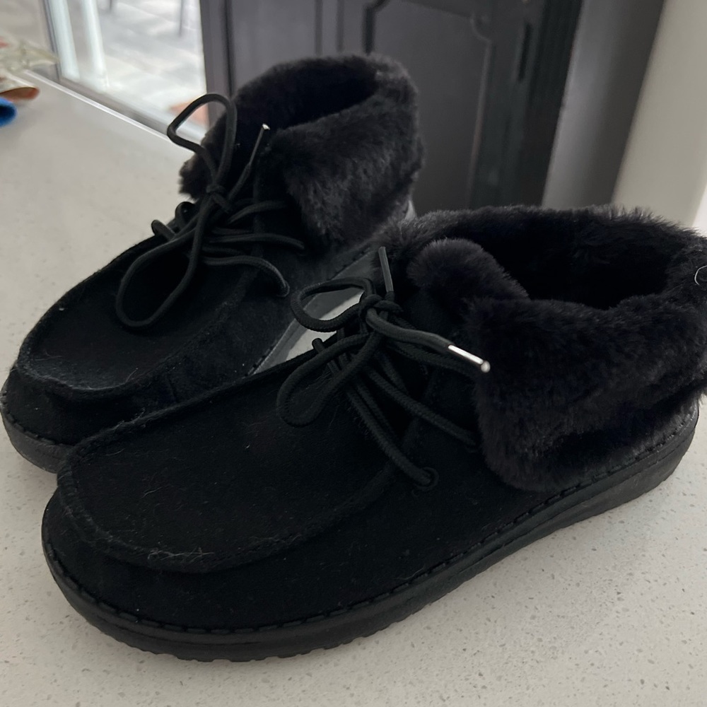 Hey Dude Women’s Britt Total Black Shoe